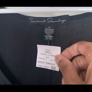 Never worn!! All Black Sleeveless Jumpsuit XL $10